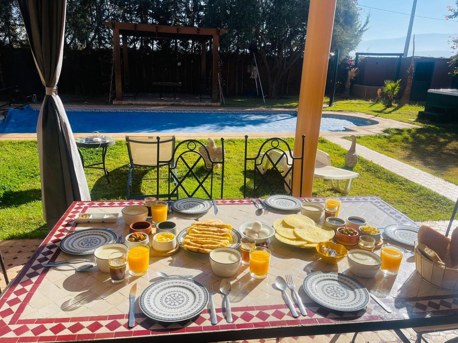 Ilafe Farmhouse, Villa avec piscine chauffée privée et Jacuzzi pour familles Marrakesh Exterior foto